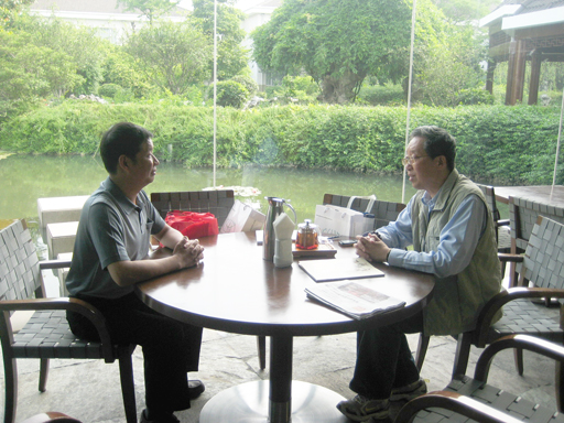 虹潤(rùn)公司董事長(zhǎng)林善平對(duì)菲尼克斯中國(guó)公司總裁李慕松先生進(jìn)行拜訪(fǎng)學(xué)習(xí)