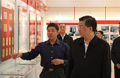 福建省委常委、省紀(jì)委書記倪岳峰調(diào)研虹潤公司