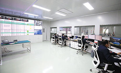 央媒持續(xù)關注 虹潤再增信心--新華社客戶端專題報道巜福建順昌虹潤儀表的國產(chǎn)化之路》，生動描述虹潤公司近年走過的成功之路